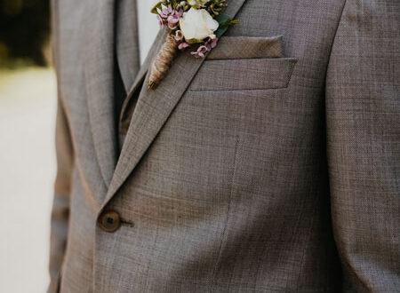 Grauer Hochzeitsanzug
