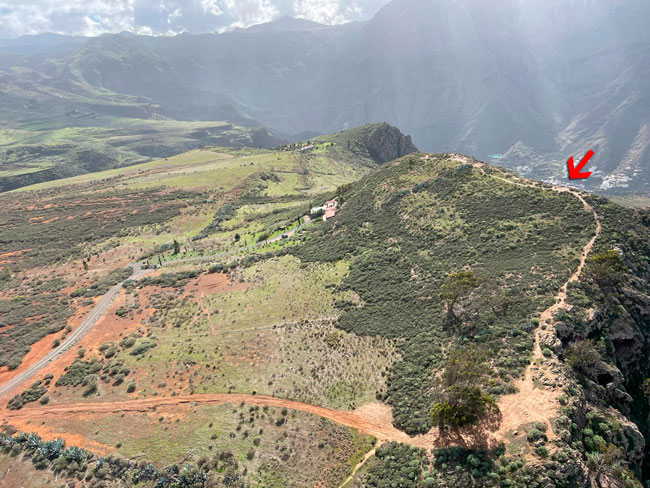 Samarrita viewpoint on Pico Viento mountain, the perfect spot for an autonomous wedding