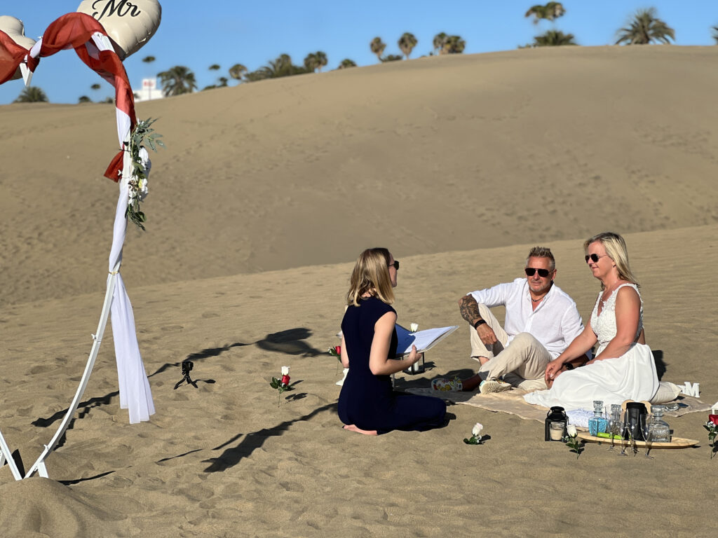 Elopement-Hochzeit am Strand